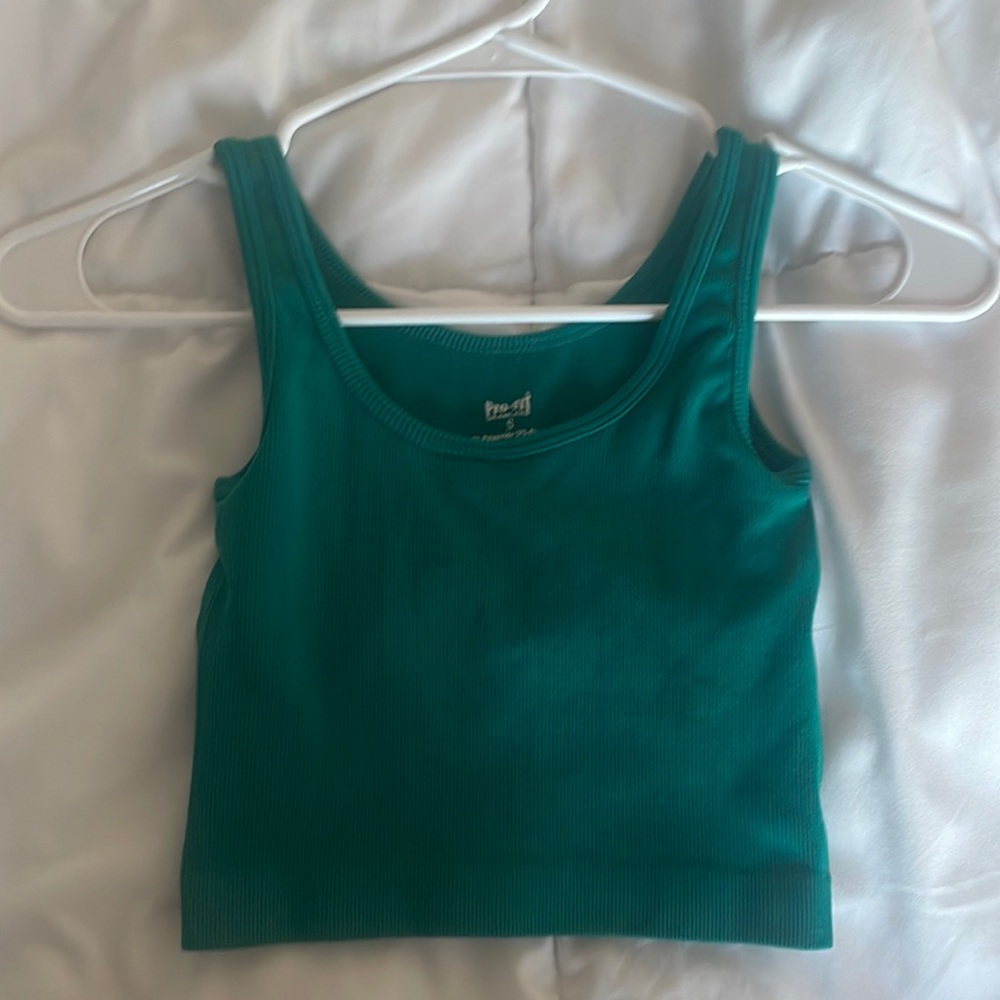profit green tank top